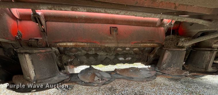 image for item IR9892 Kuhn FC4000RG  windrower