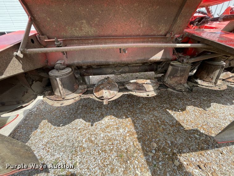 image for item IR9894 Kuhn FC4000RG  windrower