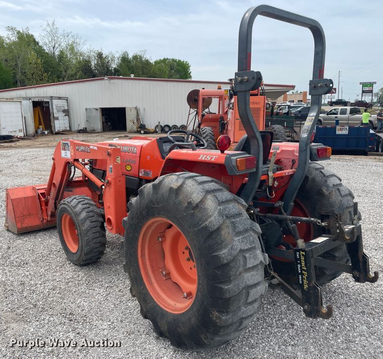 image for item IR9922 Kubota L4400  MFWD tractor