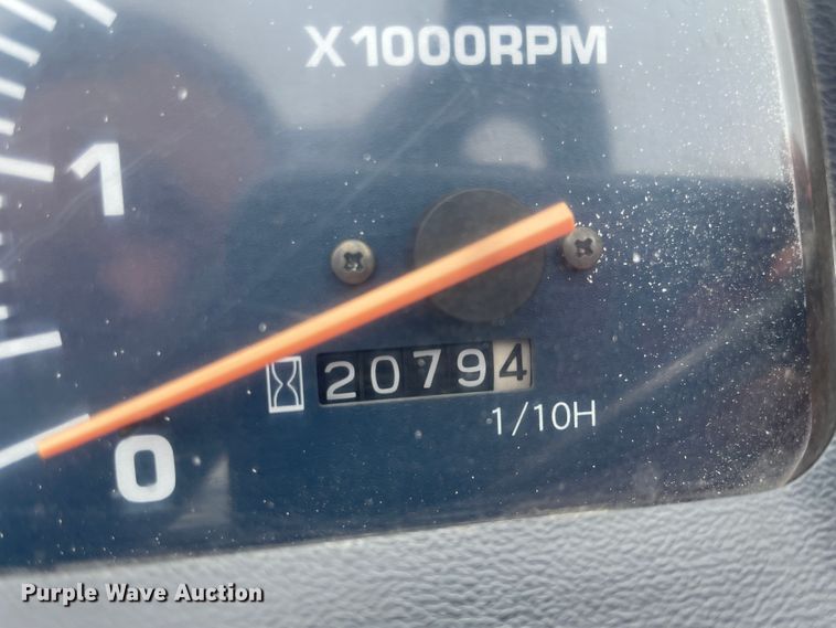 image for item IR9922 Kubota L4400  MFWD tractor