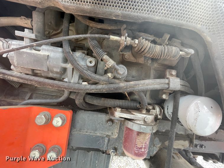 image for item IR9922 Kubota L4400  MFWD tractor