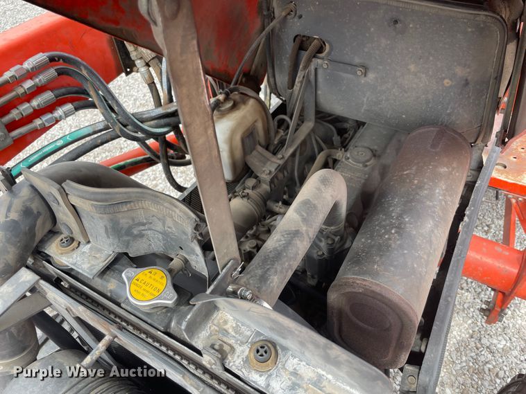 image for item IR9922 Kubota L4400  MFWD tractor