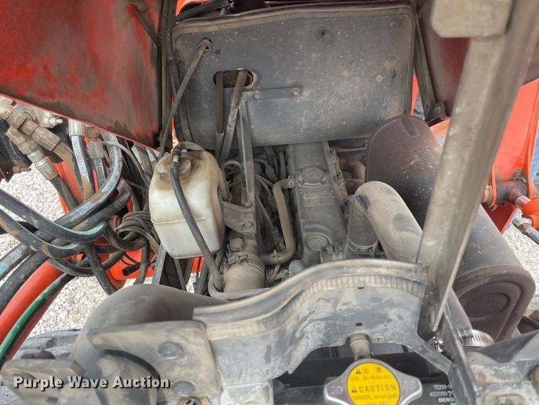 image for item IR9922 Kubota L4400  MFWD tractor