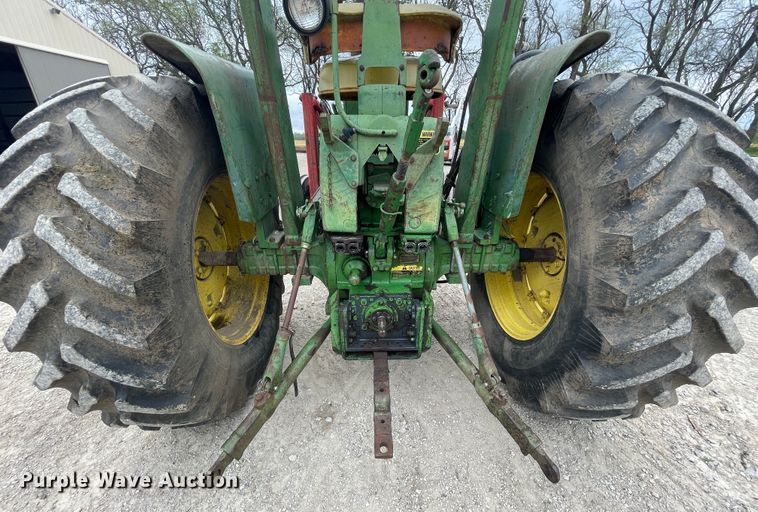 image for item IR9932 1963 John Deere 4010  tractor