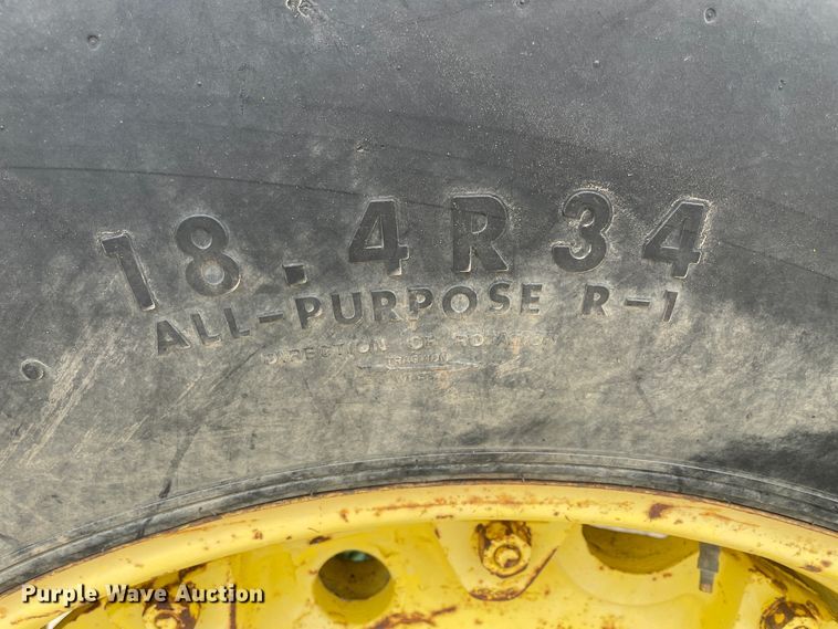 image for item IR9932 1963 John Deere 4010  tractor