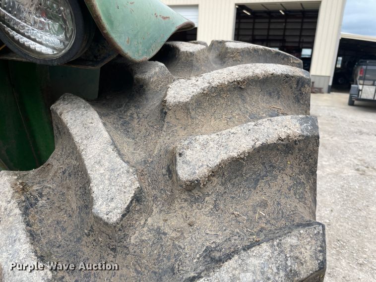 image for item IR9932 1963 John Deere 4010  tractor