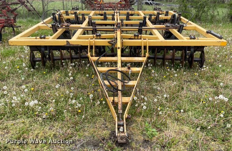 image for item IR9935 Landoll Tilloll  field cultivator