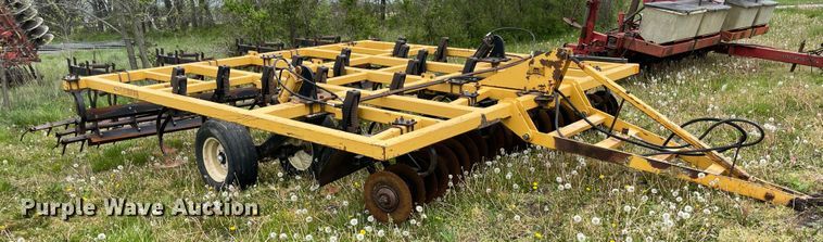 image for item IR9935 Landoll Tilloll  field cultivator