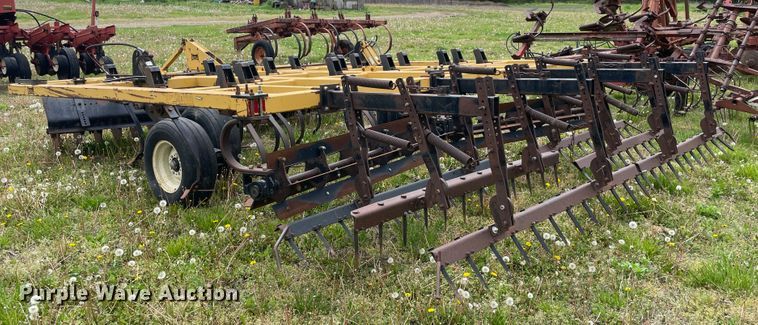 image for item IR9935 Landoll Tilloll  field cultivator