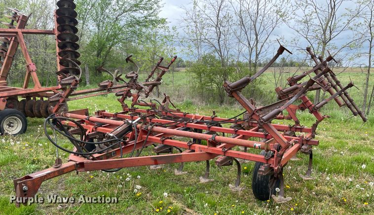 image for item IR9936 International  chisel