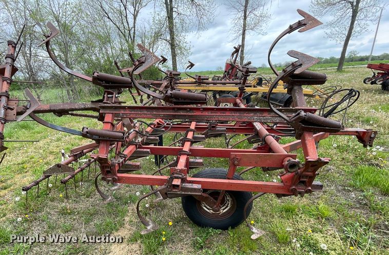 image for item IR9936 International  chisel