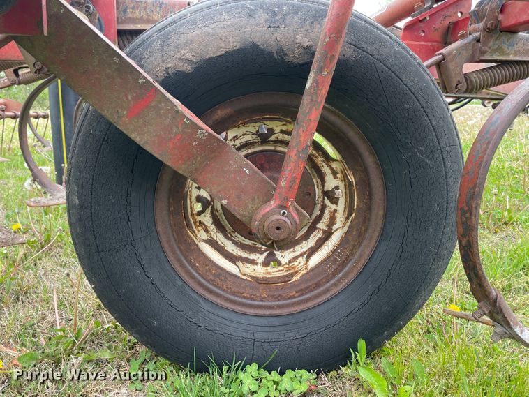 image for item IR9936 International  chisel