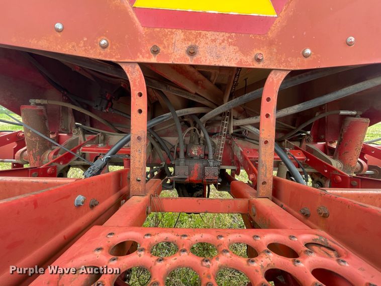 image for item IR9937 International 800 Cyclo Air  planter