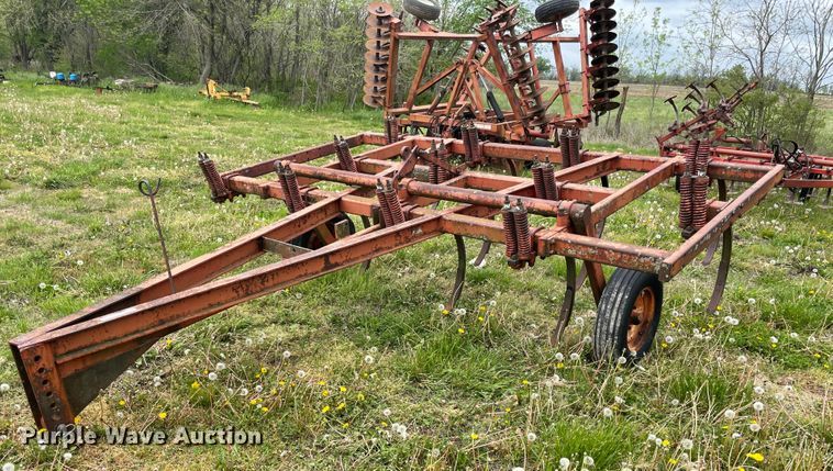 image for item IR9938 Bush Hog  chisel