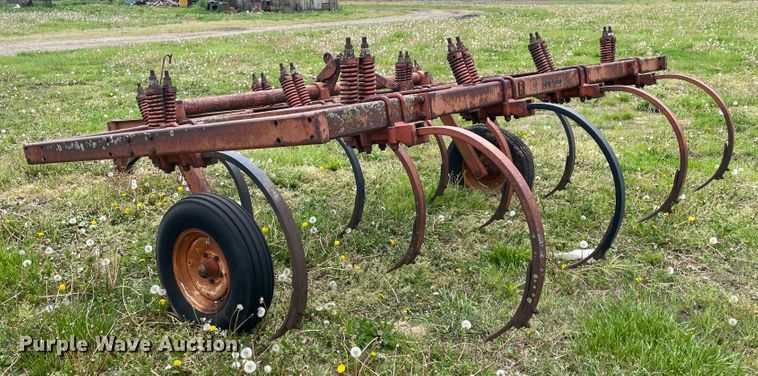 image for item IR9938 Bush Hog  chisel