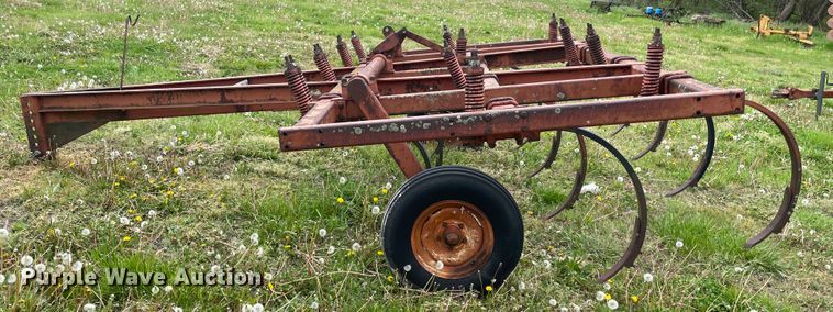 image for item IR9938 Bush Hog  chisel