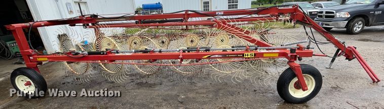 image for item IR9981 H&S BF12HC high capacity hay rake