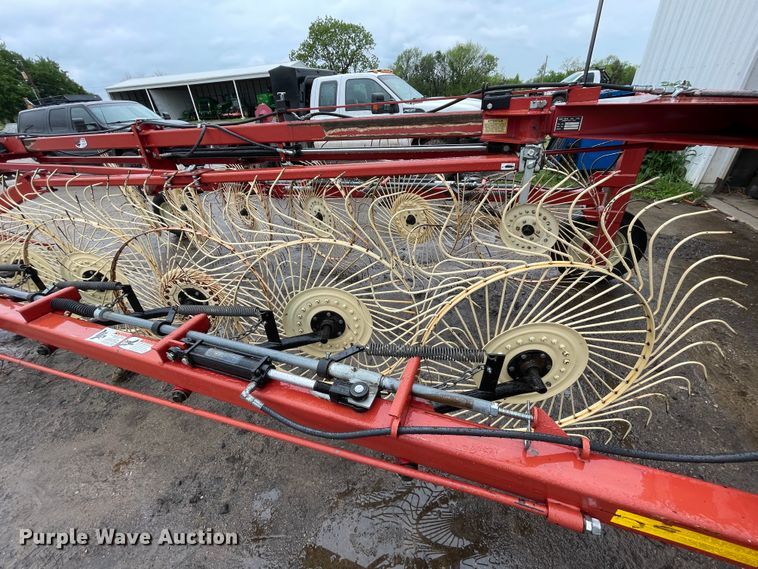 image for item IR9981 H&S BF12HC high capacity hay rake