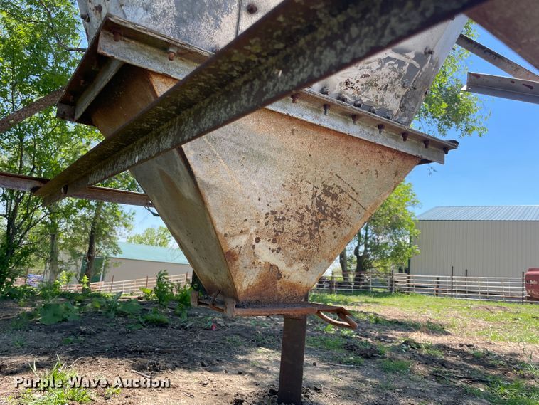 image for item IR9994 Butler Grain-o-Matic grain bin