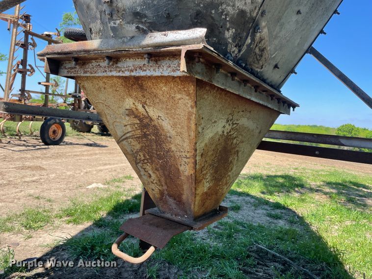 image for item IR9994 Butler Grain-o-Matic grain bin