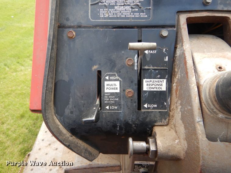 image for item IT9059 1976 Massey Ferguson 1085  tractor