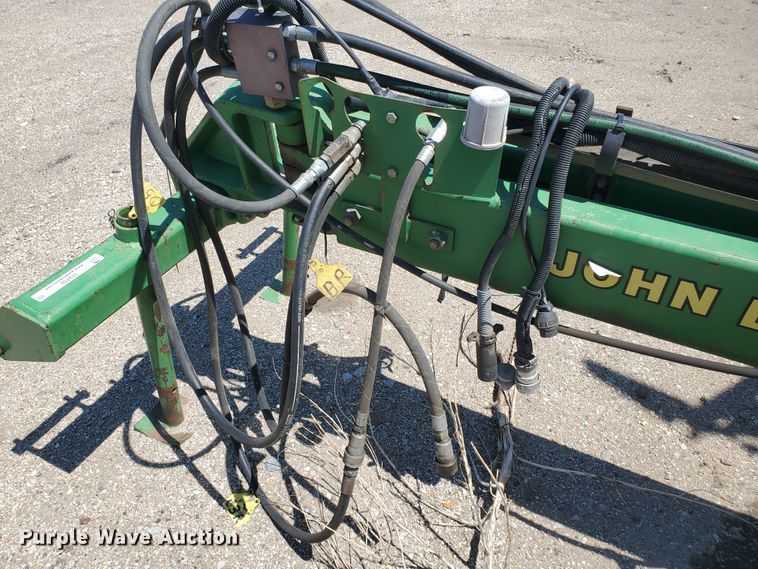 image for item IT9752 John Deere 7200 Max Emerge 2  planter