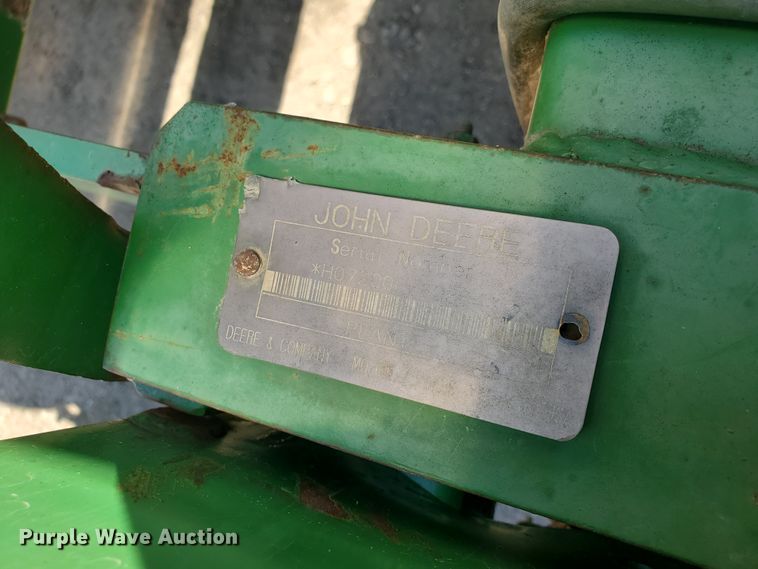 image for item IT9752 John Deere 7200 Max Emerge 2  planter