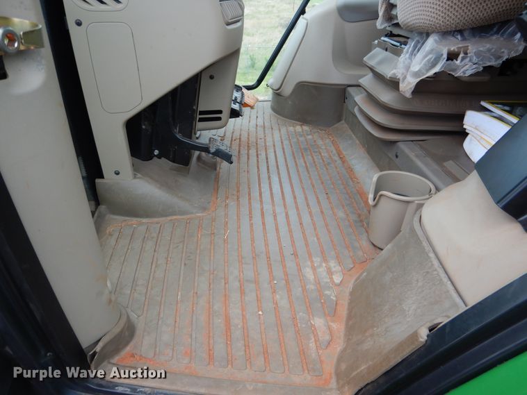 image for item DM3749 2015 John Deere 6120R  MFWD tractor