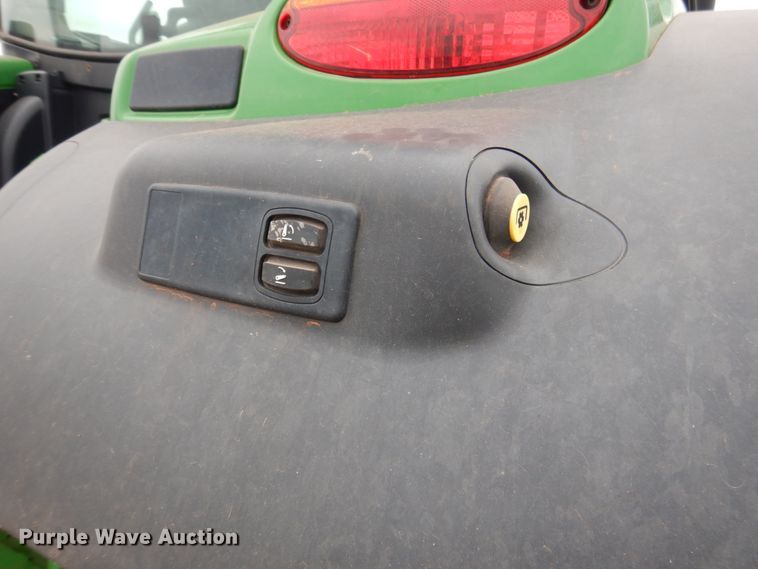 image for item DM3749 2015 John Deere 6120R  MFWD tractor