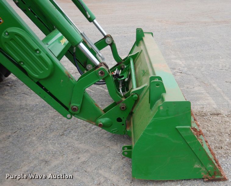 image for item DM3749 2015 John Deere 6120R  MFWD tractor