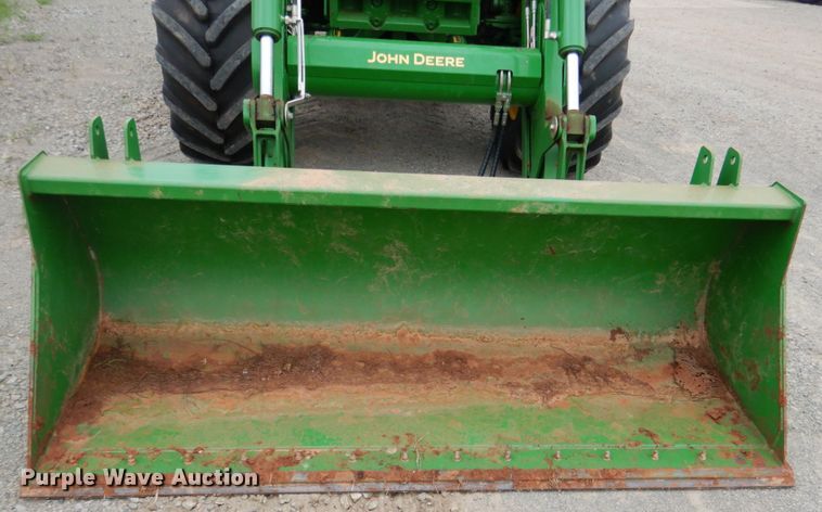 image for item DM3749 2015 John Deere 6120R  MFWD tractor