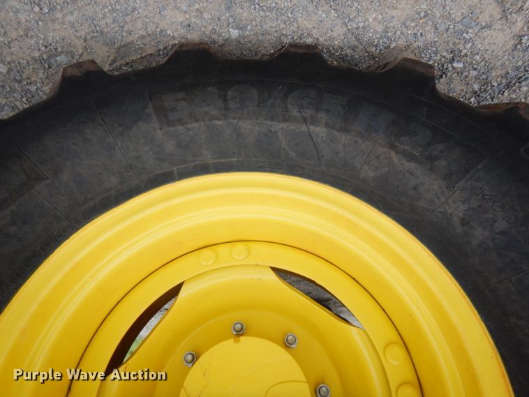 image for item DM3749 2015 John Deere 6120R  MFWD tractor