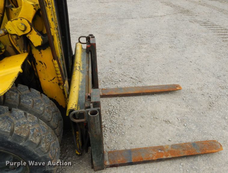 image for item DM3752 1985 Hyster H60XL  forklift