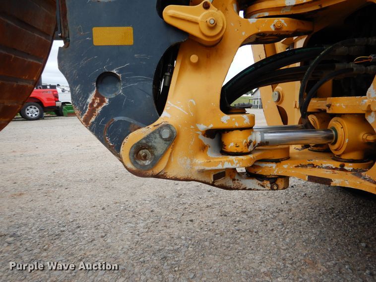 image for item DM3753 2014 John Deere 310SK  backhoe