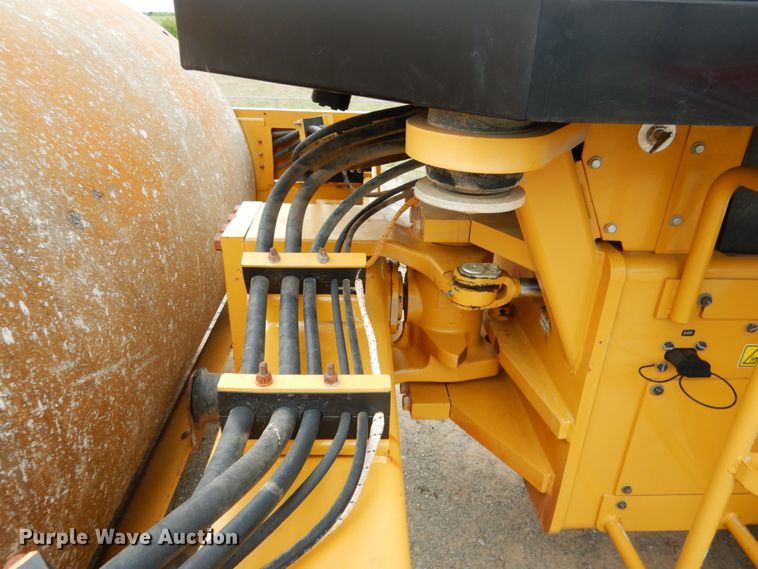image for item DM3754 2012 Caterpillar CS56B  single drum vibratory roller