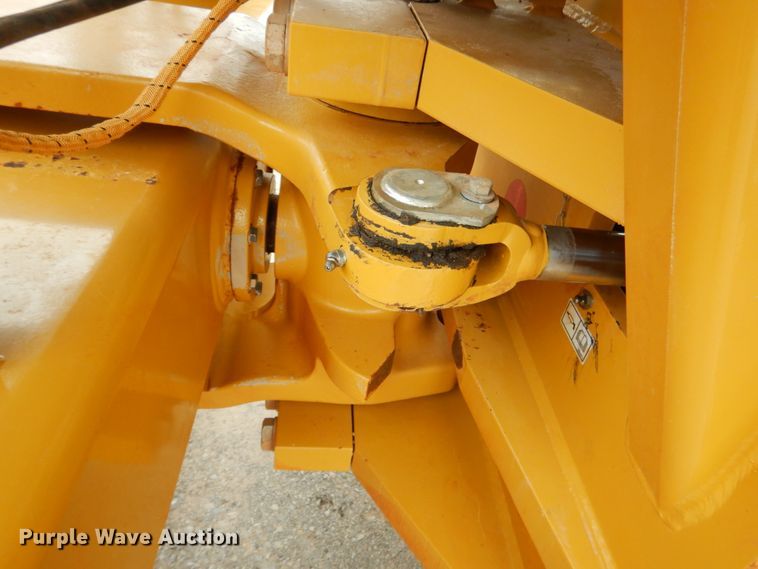 image for item DM3754 2012 Caterpillar CS56B  single drum vibratory roller
