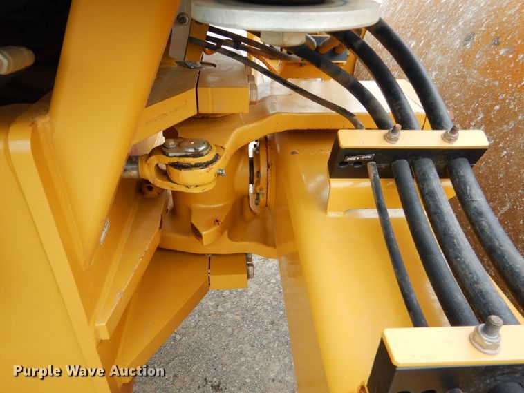 image for item DM3754 2012 Caterpillar CS56B  single drum vibratory roller