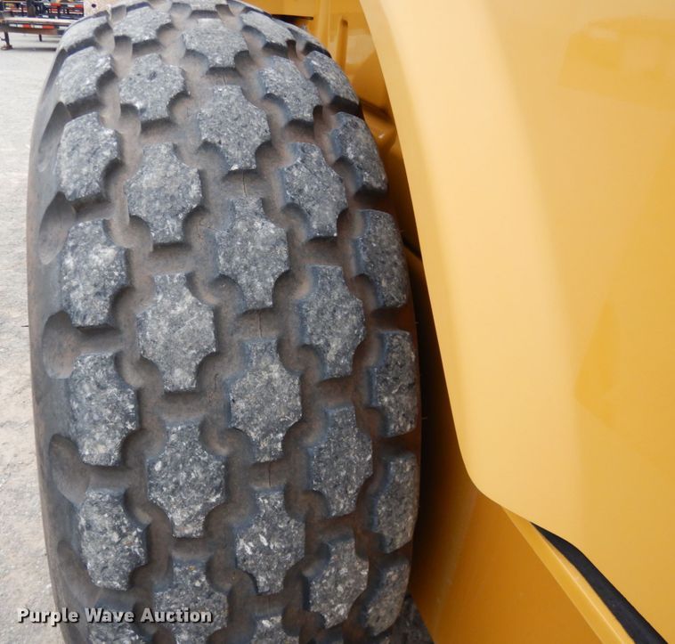 image for item DM3754 2012 Caterpillar CS56B  single drum vibratory roller