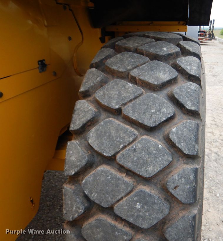 image for item DM3755 2013 Caterpillar 938K  wheel loader