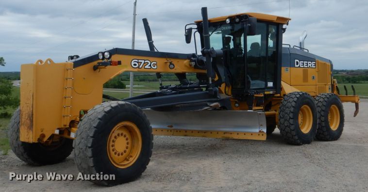 image for item DM3756 2015 John Deere 672G  motor grader