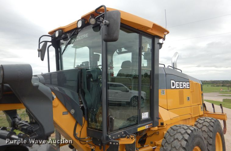 image for item DM3756 2015 John Deere 672G  motor grader