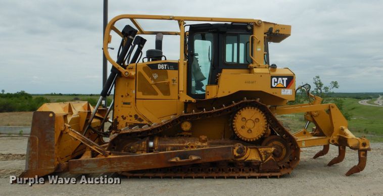 image for item DM3757 2012 Caterpillar D6T XL  dozer