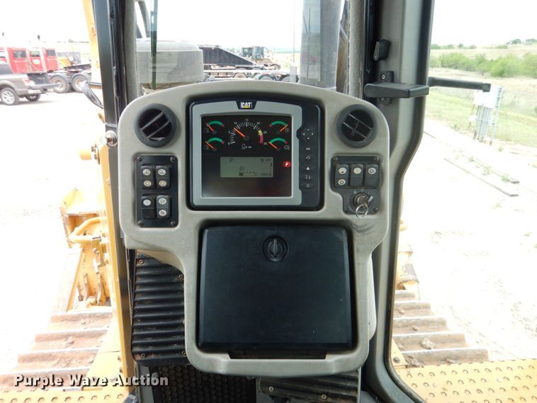 image for item DM3757 2012 Caterpillar D6T XL  dozer