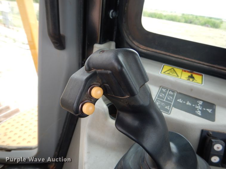 image for item DM3757 2012 Caterpillar D6T XL  dozer