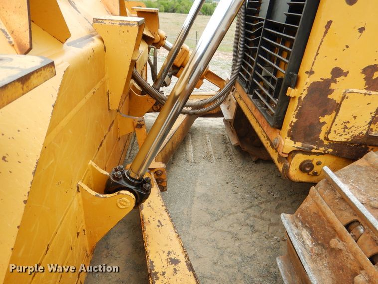 image for item DM3757 2012 Caterpillar D6T XL  dozer