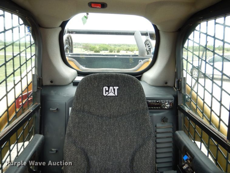 image for item DM3759 2018 Caterpillar 299D2  tracked skid steer loader