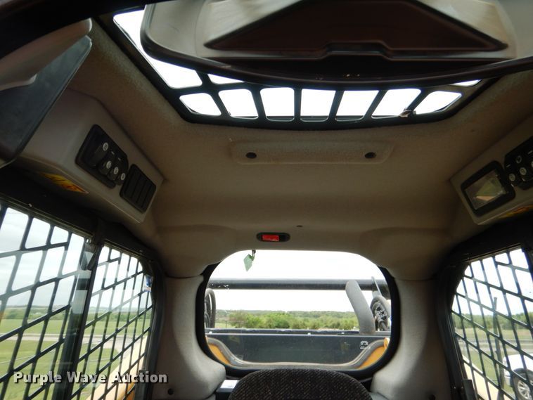 image for item DM3759 2018 Caterpillar 299D2  tracked skid steer loader