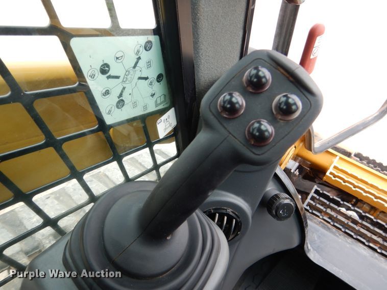 image for item DM3759 2018 Caterpillar 299D2  tracked skid steer loader