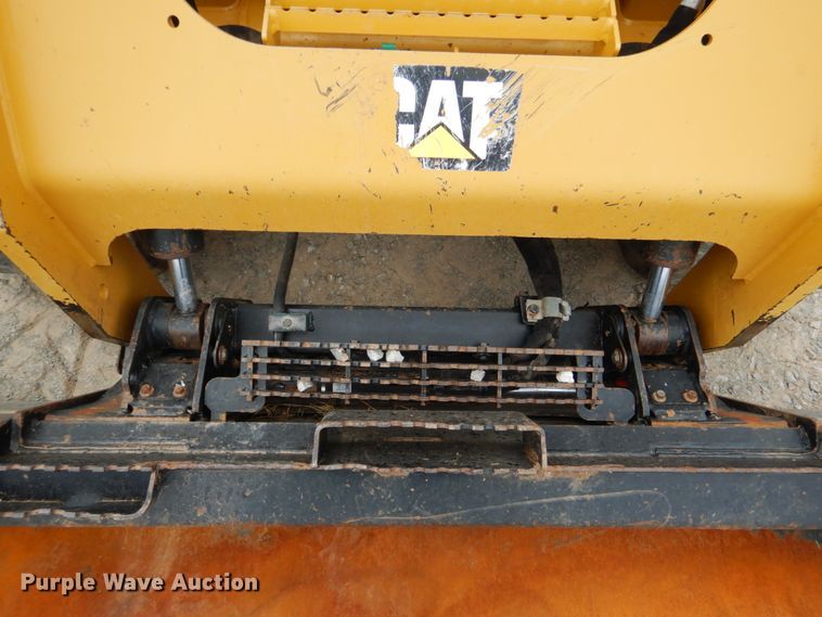 image for item DM3759 2018 Caterpillar 299D2  tracked skid steer loader