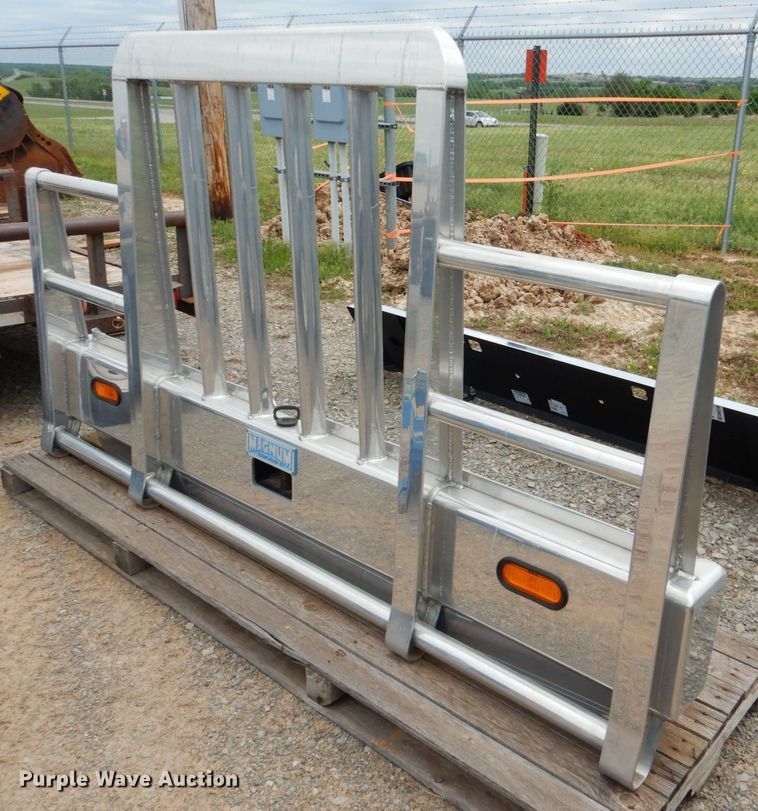 image for item DM3763 Magnum grill guard